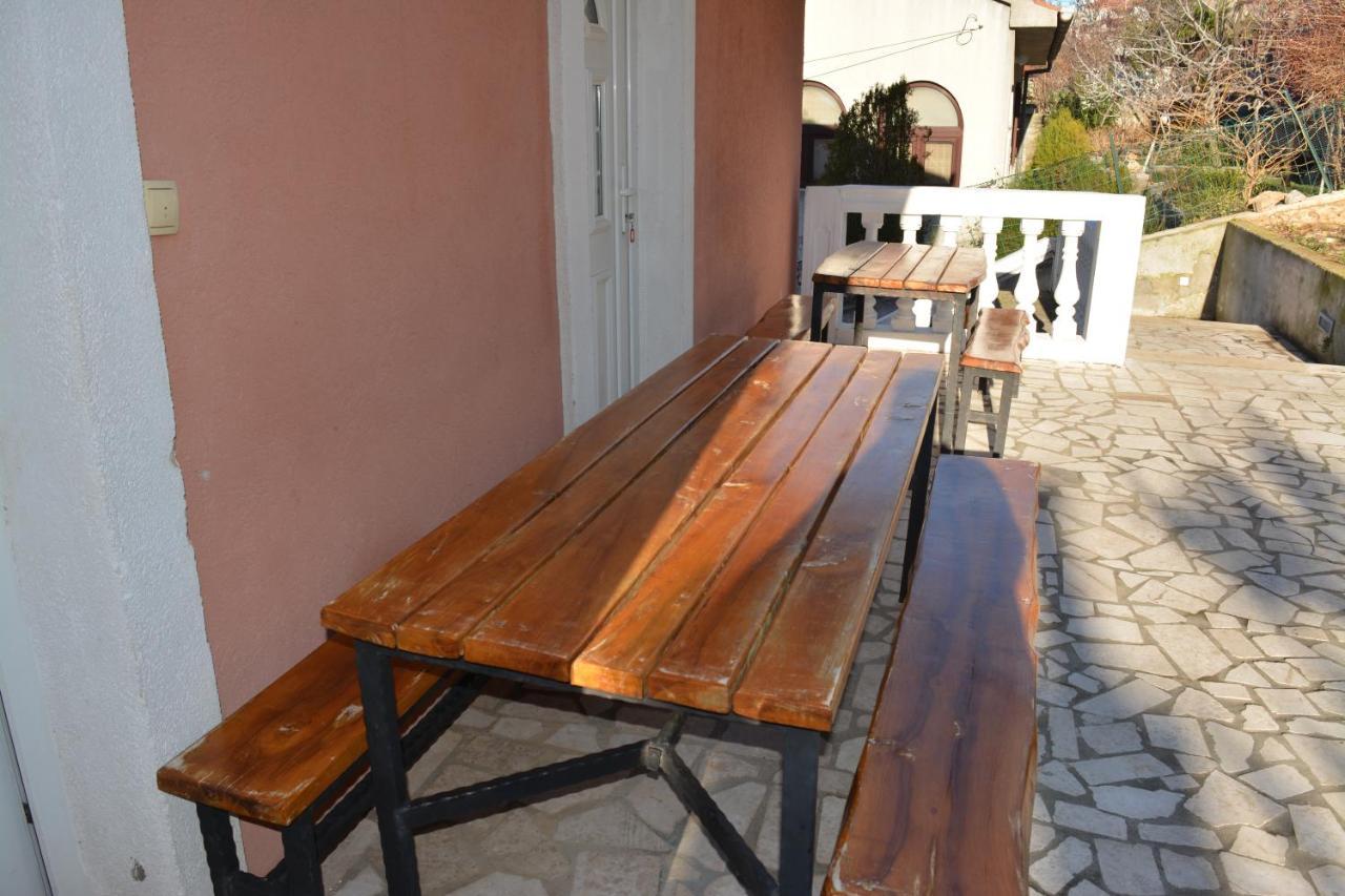 Apartments & Room Madi Сен Екстериор снимка