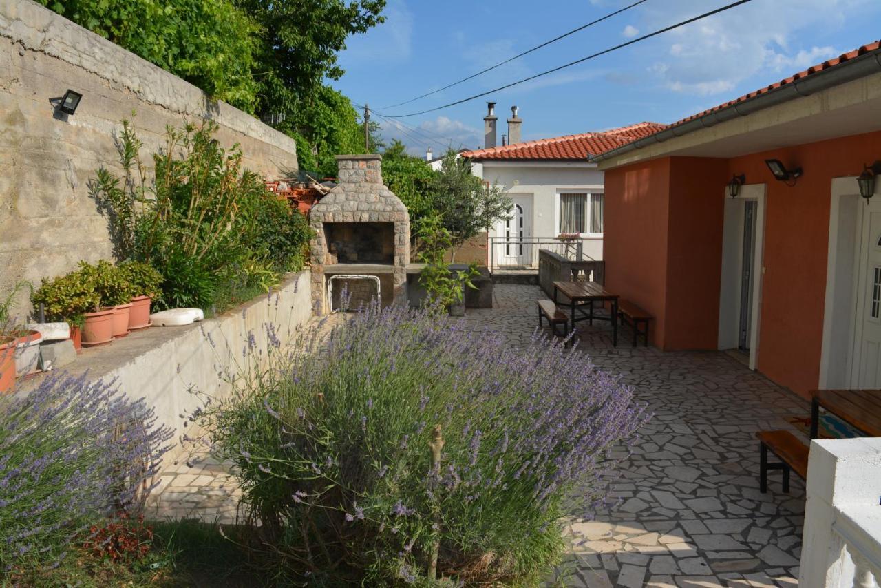 Apartments & Room Madi Сен Екстериор снимка