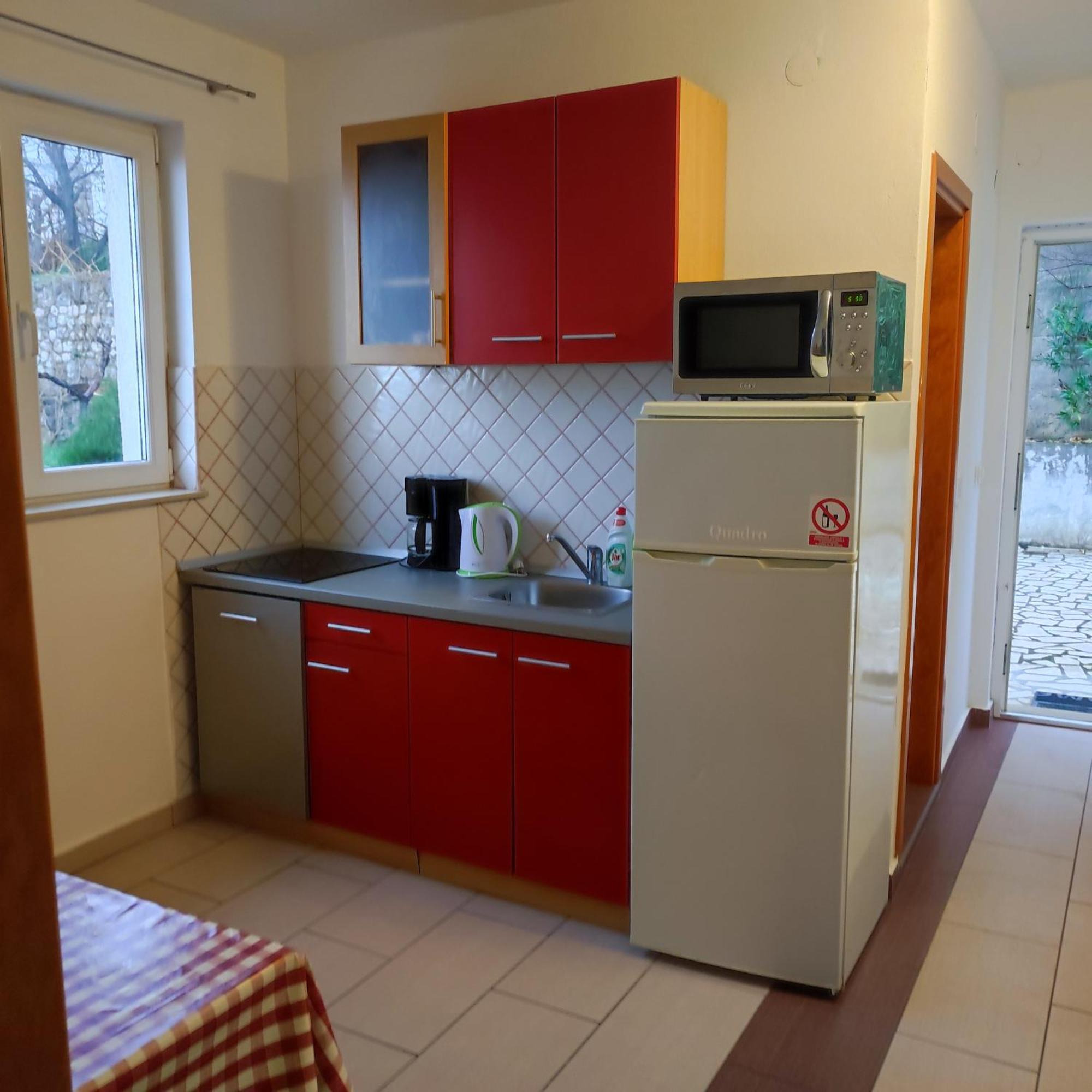 Apartments & Room Madi Сен Екстериор снимка