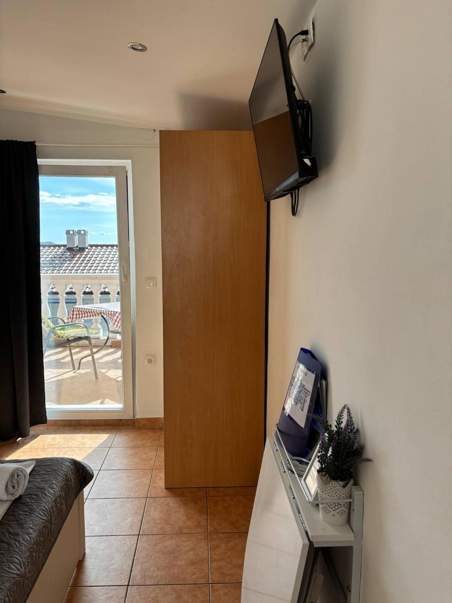 Apartments & Room Madi Сен Екстериор снимка
