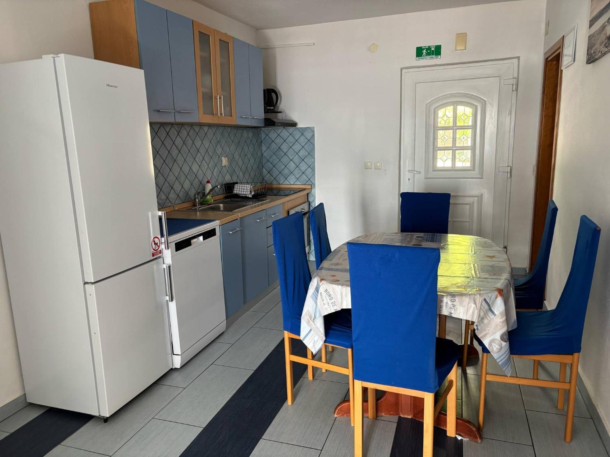 Apartments & Room Madi Сен Екстериор снимка