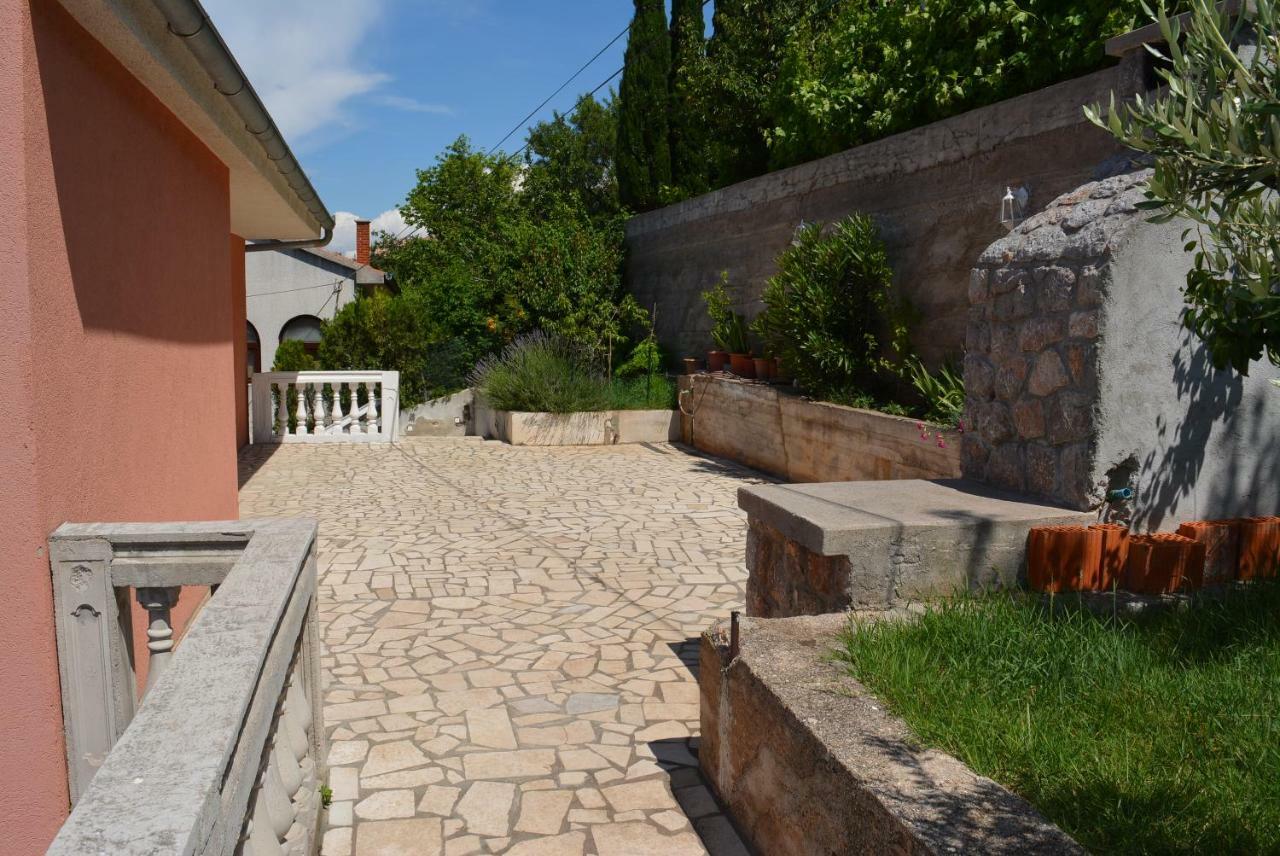 Apartments & Room Madi Сен Екстериор снимка